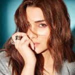 kriti-sanon-songlyricslab