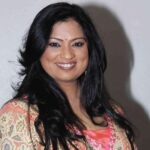 richa-sharma-lyrics-hindi-songlyricslab